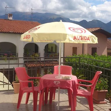 Couette-café Curtif Tavernola Bergamasca