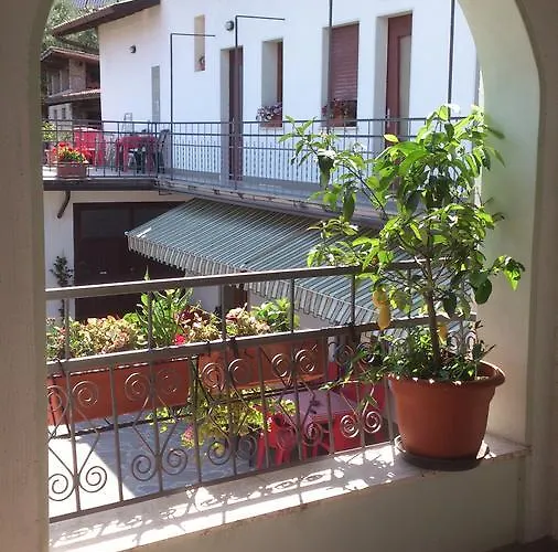 Curtif Nocleg ze śniadaniem